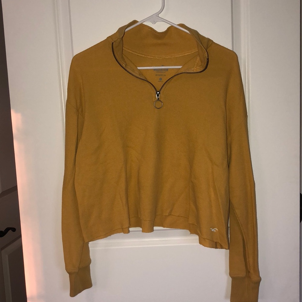 Hollister quarter zip